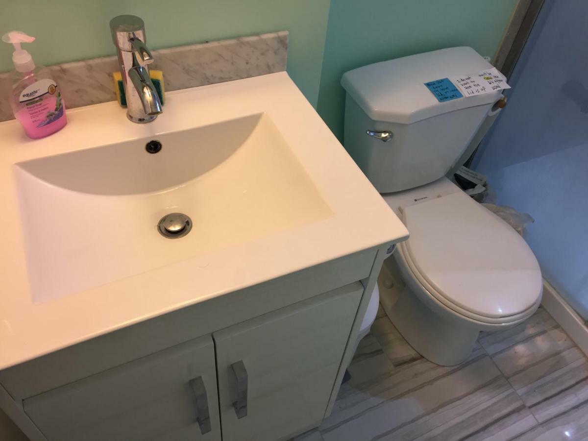 Private Room Near Airport 미시소거 외부 사진